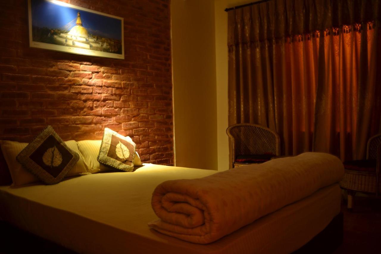 Bhatgoan Pradhan House - Home Stay With Garden מראה חיצוני תמונה