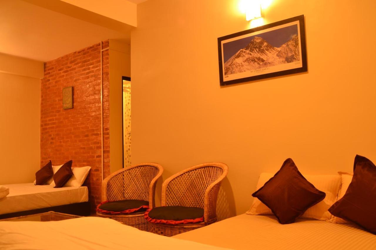 Bhatgoan Pradhan House - Home Stay With Garden מראה חיצוני תמונה