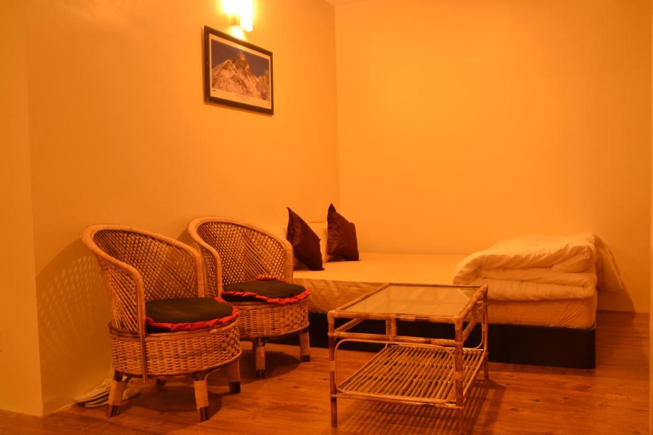 Bhatgoan Pradhan House - Home Stay With Garden מראה חיצוני תמונה